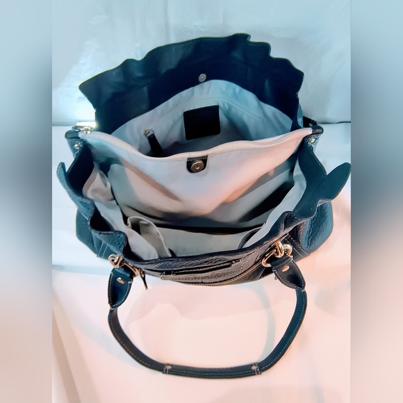 COACH Vintage Penelope Shoulder Bag in Dark Blue Pebbled Leather, Style F14682 - Picture 7 of 16